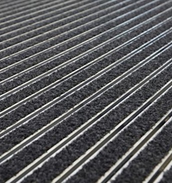 Intraflex XT 1.jpg